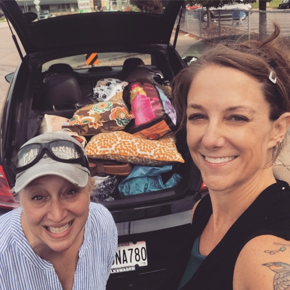 Meet your Posher, Jen - Picture 3 of 6